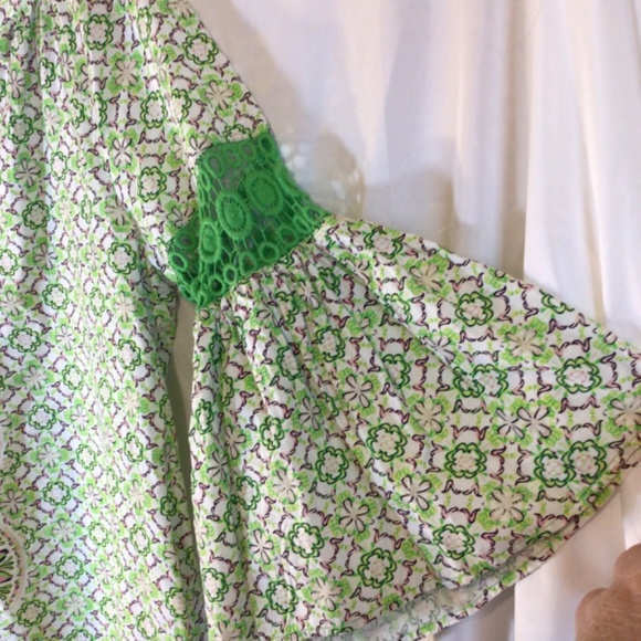 COPY - Crown and ivy dress size 2 green knee length bell sleeves - Picture 6 of 11